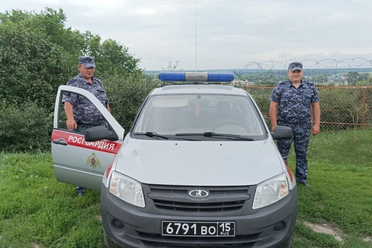 В Пензе ночью росгвардейцы обнаружили на улице пятилетнего ребёнка