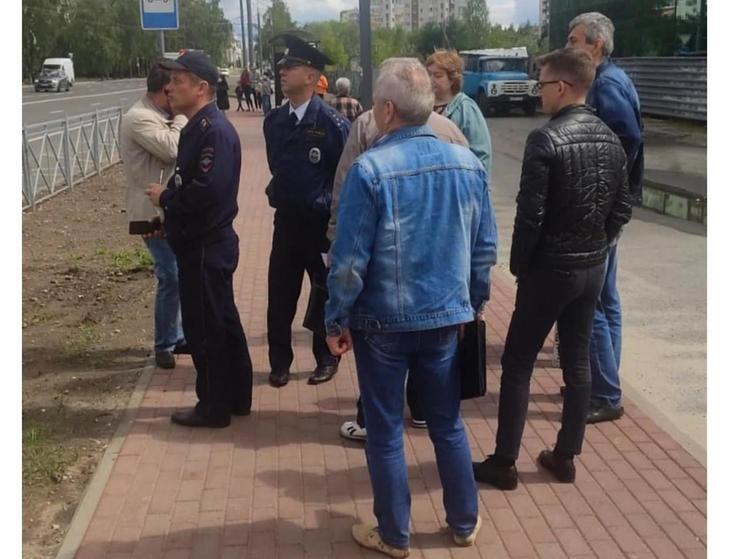 Рабочая комиссия отказалась принимать дорогу по Крахмалева в Брянске
