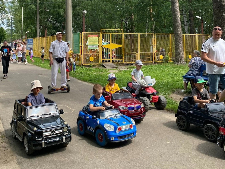 В Парке культуры и отдыха Кинешмы прошли детские гонки на электромобилях «ДЕТВОРАЛЛИ»