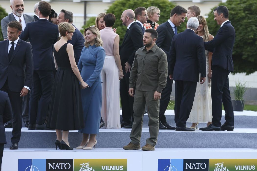 Zelensky's emotions at the NATO summit: the face of the President of Ukraine betrayed his feelings