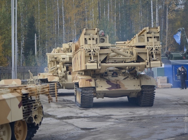 В Екатеринбурге многодетного отца забирают на военные сборы