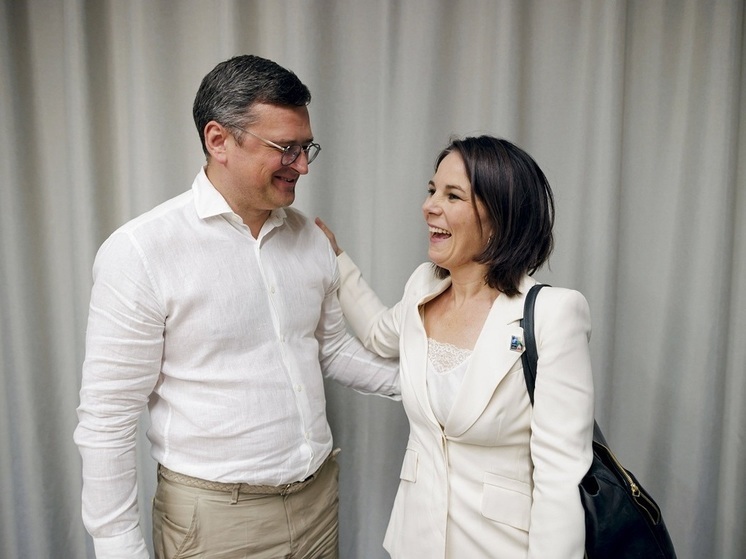 Глава МИД Украины Кулеба не понимает, какие условия для членства в НАТО требуется предоставить