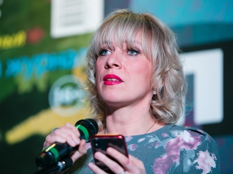 Захарова объяснила главе украинского МИД Кулебе принцип формирования правил вступления в НАТО