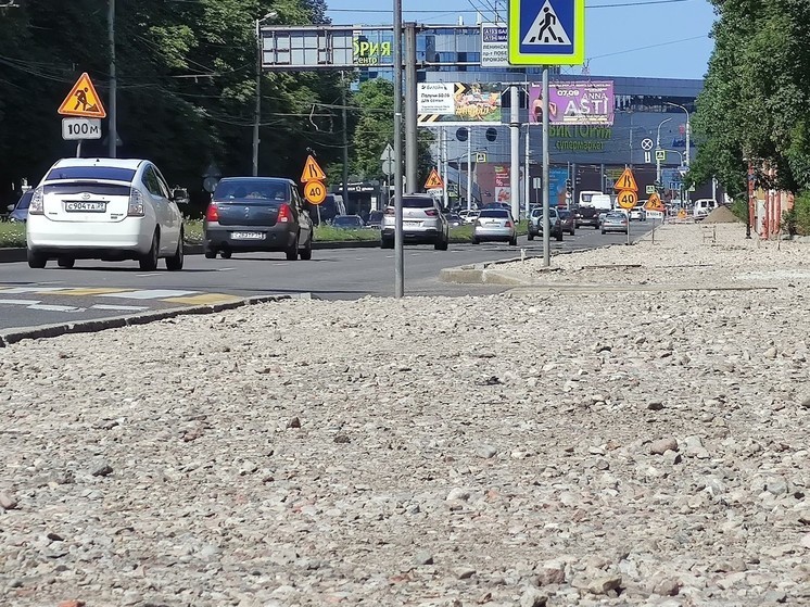 Власти Калининградской области оценили один метр нормального тротуара в 833 рубля