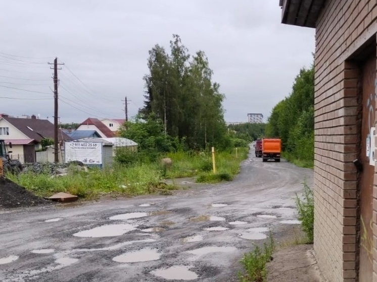 Грузовики продолжают ездить по газопроводу в Петрозаводске, несмотря на запрет