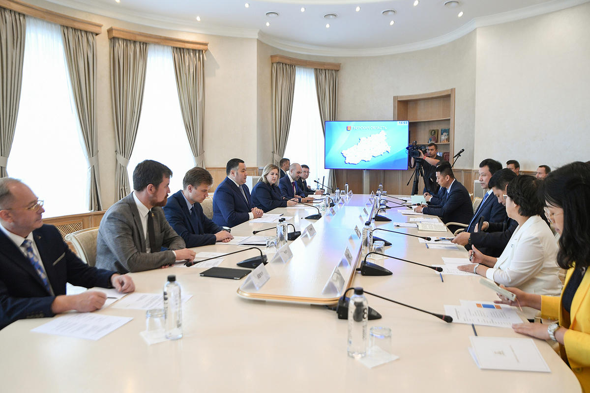 Тверская область укрепляет отношения с КНР: Игорь Руденя провел встречу с делегацией Ляонин