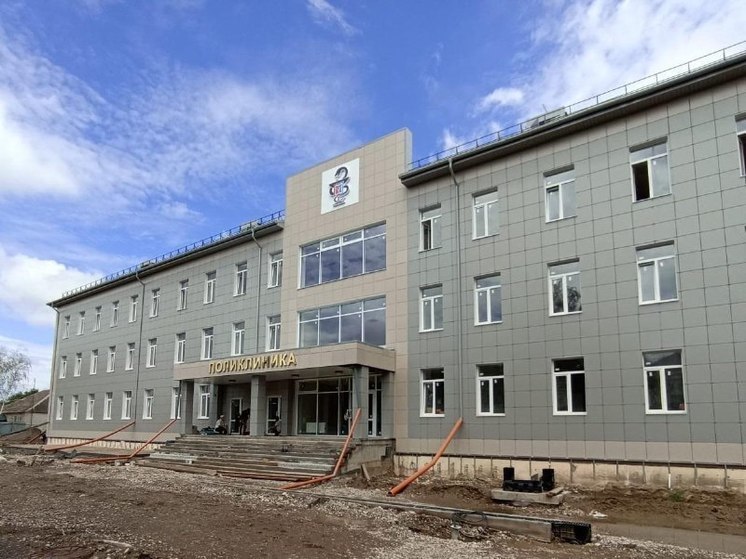 Строительство поликлиники в станице Курской на Ставрополье выполнено на 85%