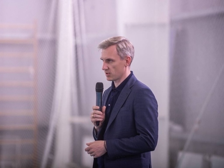 Врио губернатора собрал на прямой разговор более 400 жителей Смоленского района