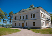 Одним из самых интересных мест при посещении Великого Новгорода станет музей деревянного зодчества Витославицы