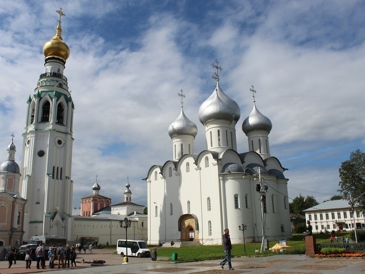 Вологжан приглашают в кремль на пешеходную экскурсию