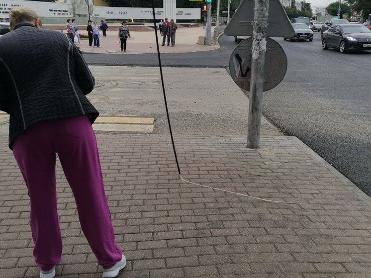 Рязанцы пожаловались на оголённый провод на площади Победы