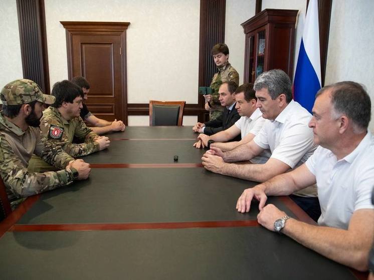 Карачаево-Черкесию посетил командир добровольческого интернационального батальона «Пятнашка»