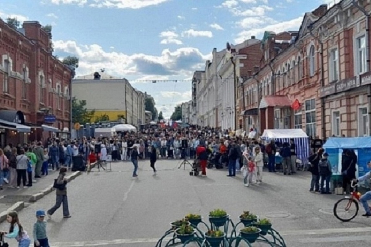 По мнению прокуратуры, Киров допустил нарушения, когда устроил «Вятскую ярмарку»
