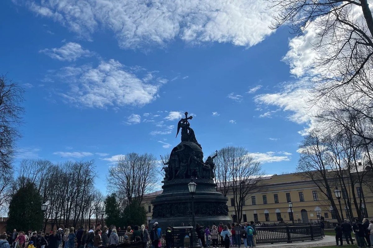 На этих выходных в Великом Новгороде экскурсоводы бесплатно расскажут о памятниках Новгородского кремля