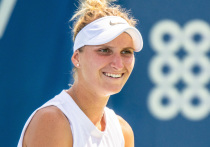 24-летняя чешская теннисистка Маркета Вондроушова впервые в карьере стала победителем турнира Большого шлема