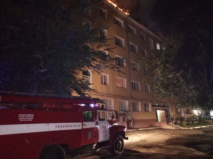 Жильцов горевшей в Омске пятиэтажке хотят временно расселить