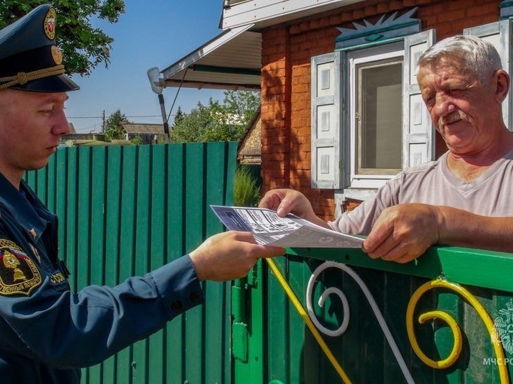 В Омской области к пожарам на дачах с начала лета чаще приводила неисправная проводка