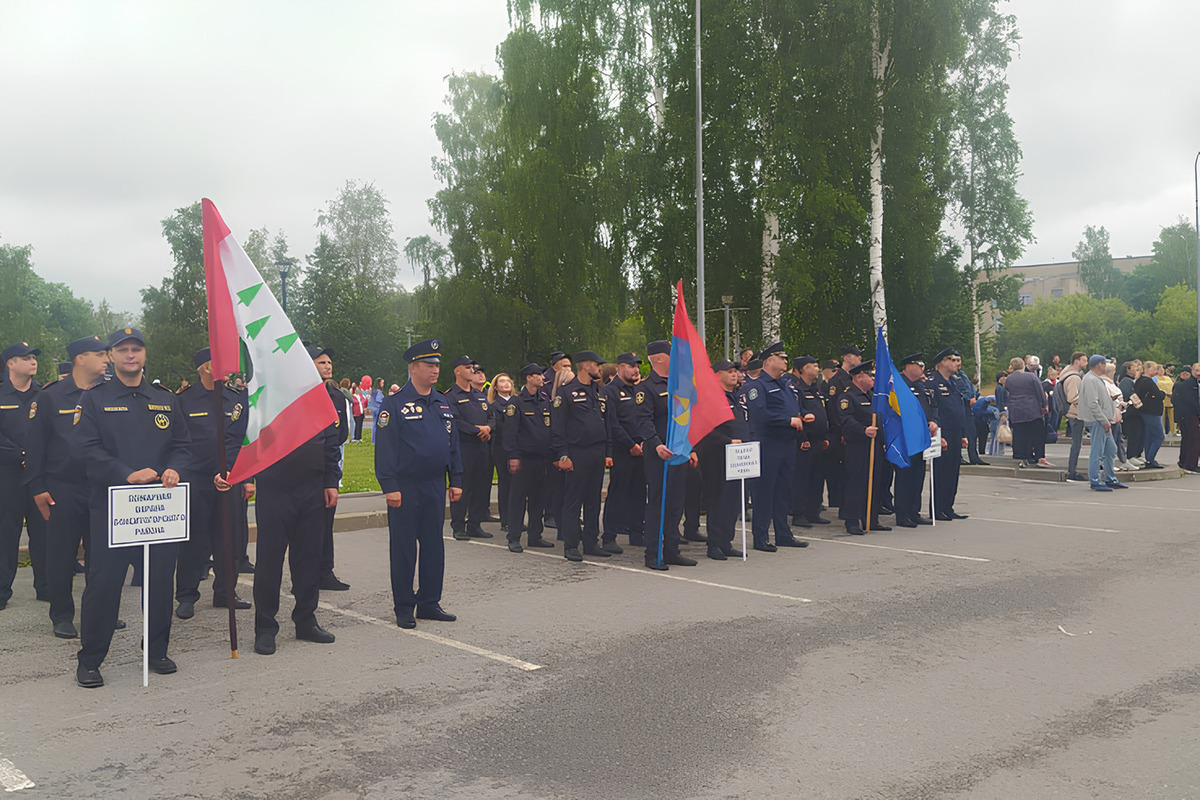 День всех пожарных Ленобласти отметили в Бокситогорске - МК