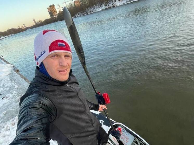 Олимпийский спортсмен совершил путешествие из Петербурга в Москву на байдарке за рекордные две недели