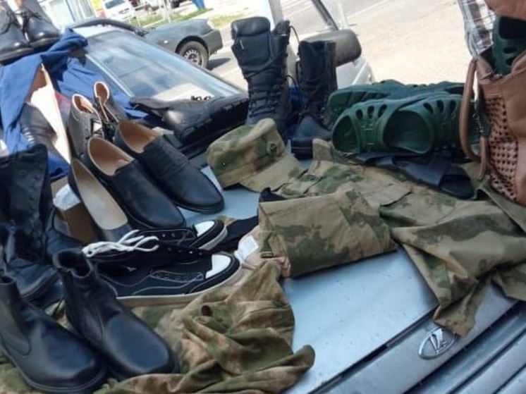 В Успенском районе ищут мужчину, торговавшего вещами, которые местные посчитали взятыми с военного склада