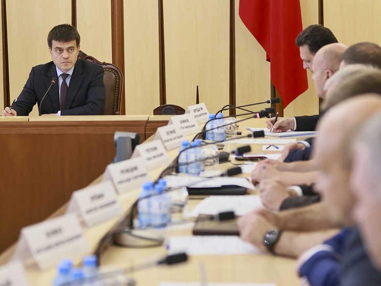 Зам директора картинка