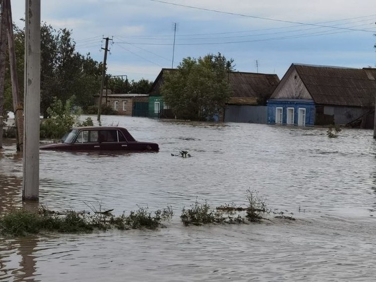 ЧС в Озинском районе: вода уходит