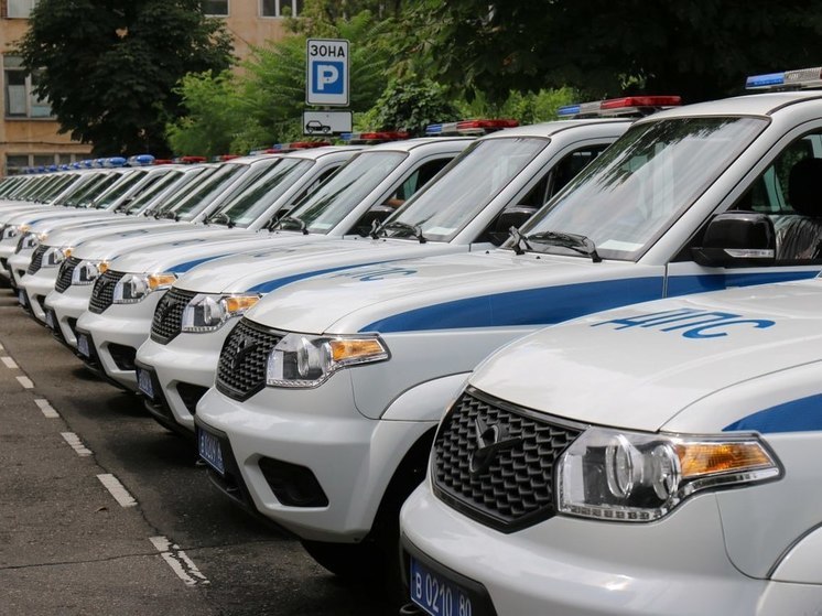 Автопарк полиции ДНР пополнился почти на четыре десятка новых автомобилей