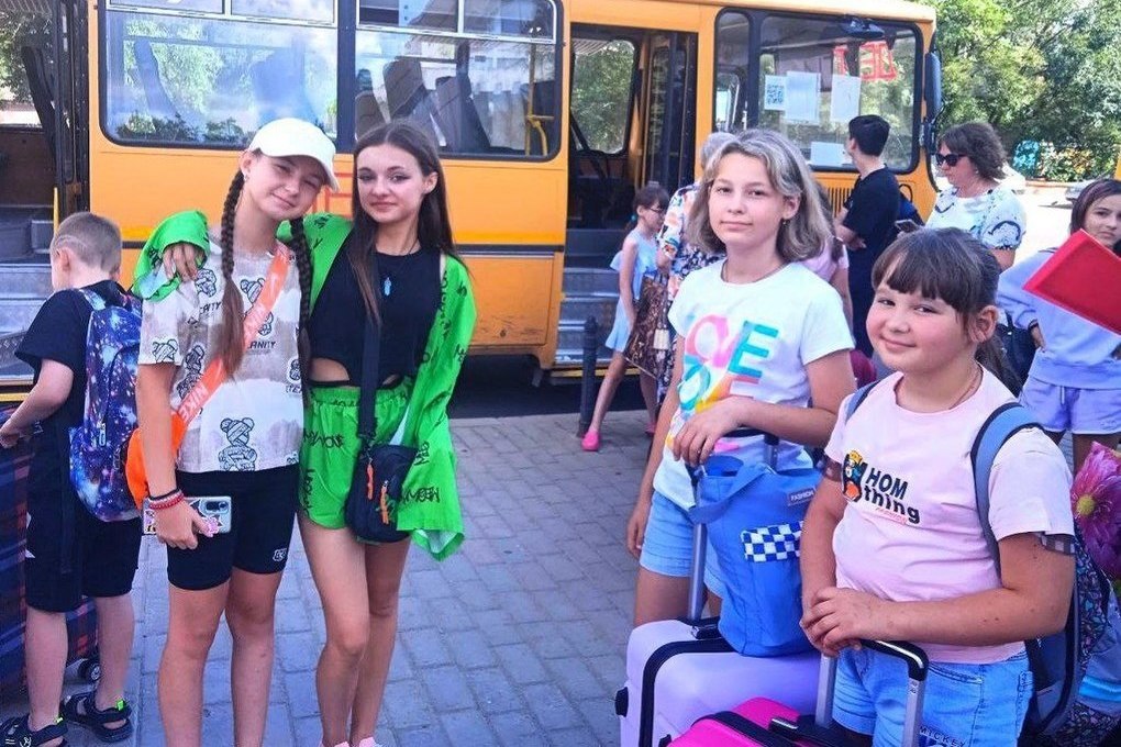 Дети Краснодона отправились на море при поддержке Тюменской области
