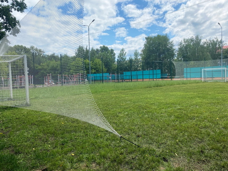 В Центральном парке Йошкар-Олы обновлена площадка для мини-футбола