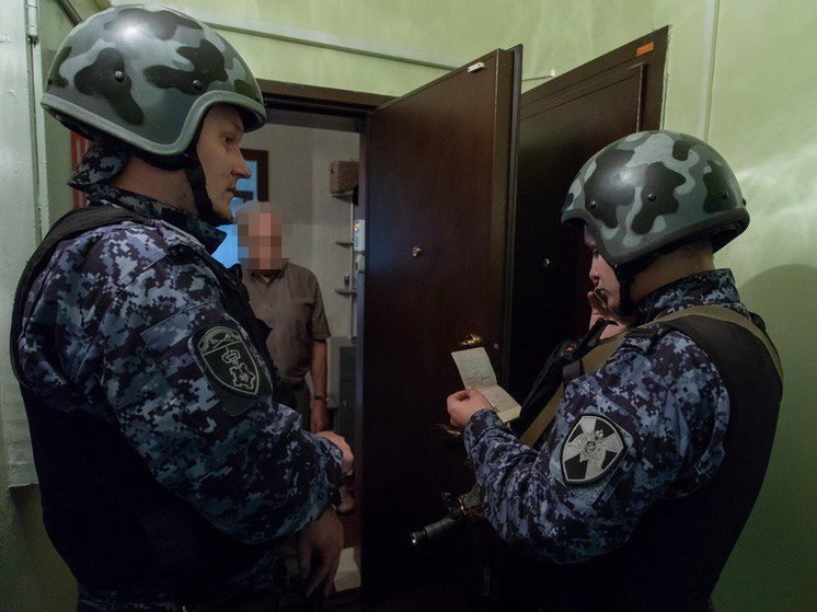 Пьяный пензенец избил мать и разгромил квартиру