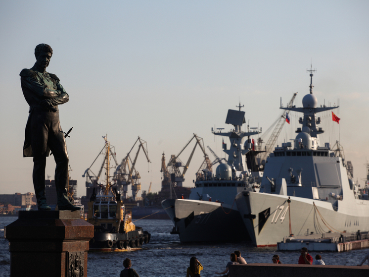 Санкт петербург день вмф фото