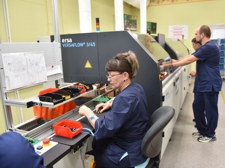 В омском НПО «МИР» открылся новый цех монтажа радиоэлектронных компонентов