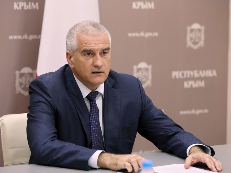 Аксенов доложил президенту о предпринимаемых мерах после теракта