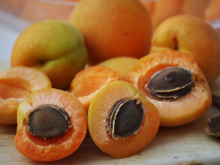 Кардиолог рассказала, как абрикосы влияют на сердце