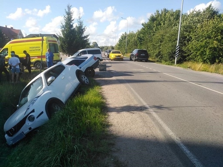 В аварии в Гурьевском районе пострадали три несовершеннолетних пассажира