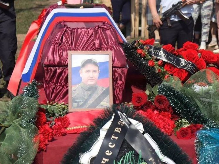 В Башкирии простились с 24-летним рядовым, погибшим в зоне СВО