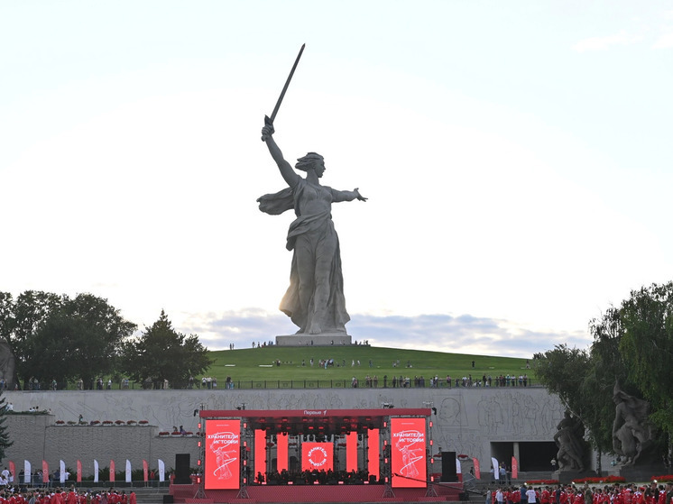 Курсанты из Апатитов приняли участие в слете «Хранители истории»