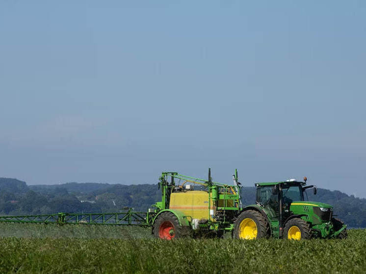 Аграрии из Калининградской области сильно превысили норму пестицидов и агрохимикатов