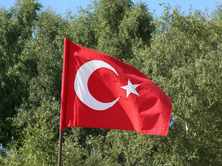 Bloomberg: Турция отказала Киеву в защите зерновозов в Черном море