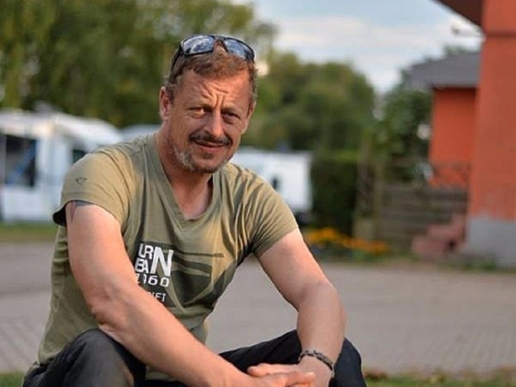 Байкера из Голландии возмутили красноярцы, снимающие пострадавших в ДТП