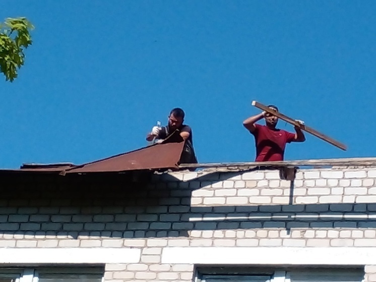 В детском саду в Солигаличе меняют крышу