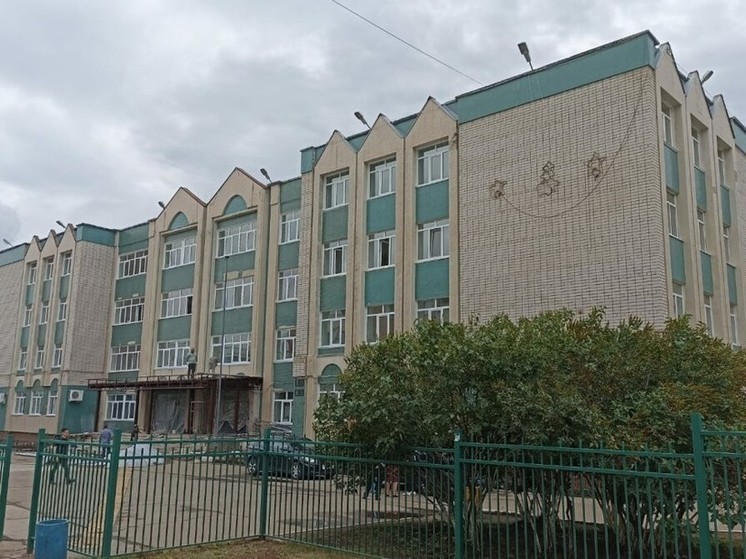 Фасад школы в Набережных Челнах украсят граффити