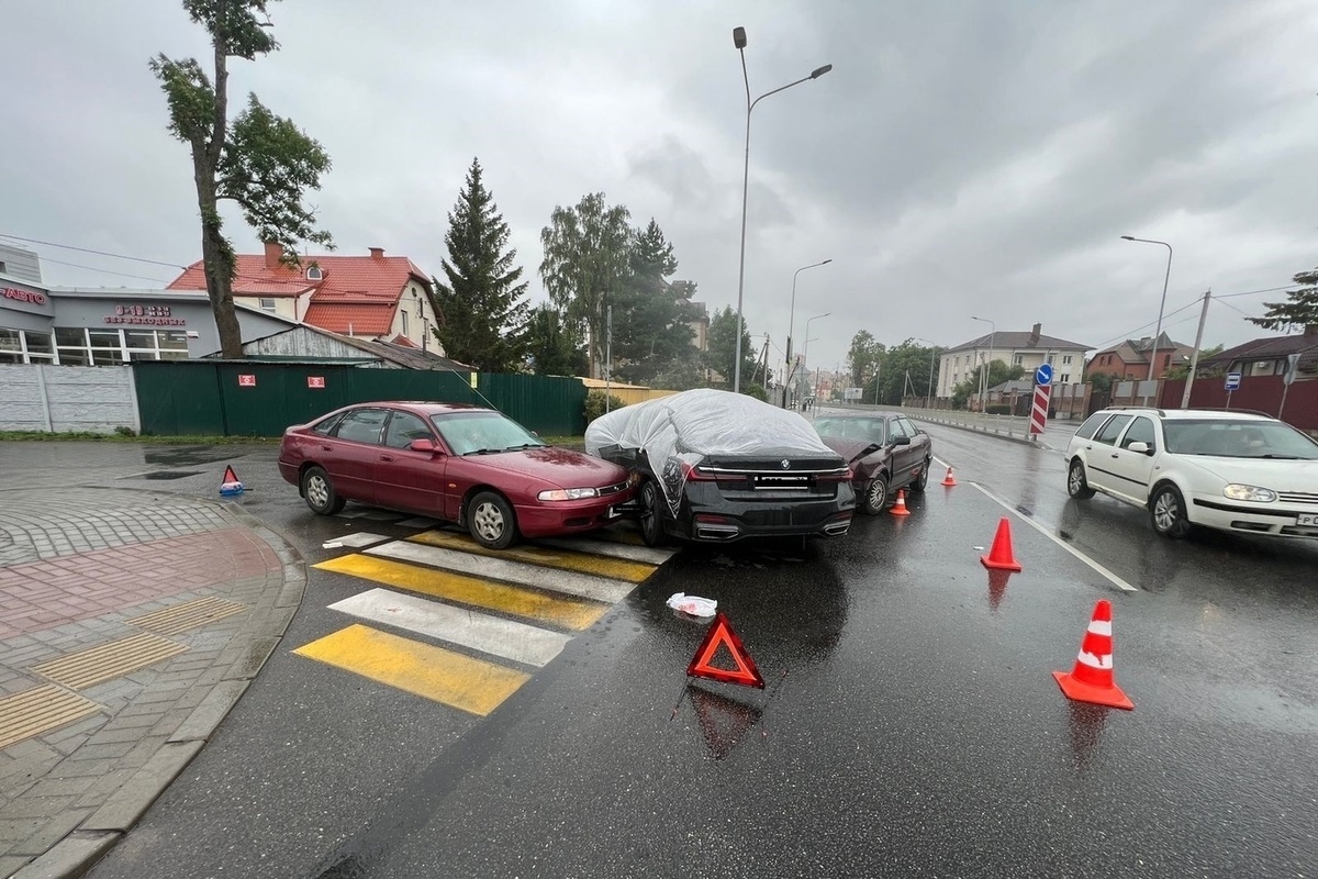 В Калининграде молодой водитель решил не пропускать автомобиль и стал  виновником ДТП - МК Калининград