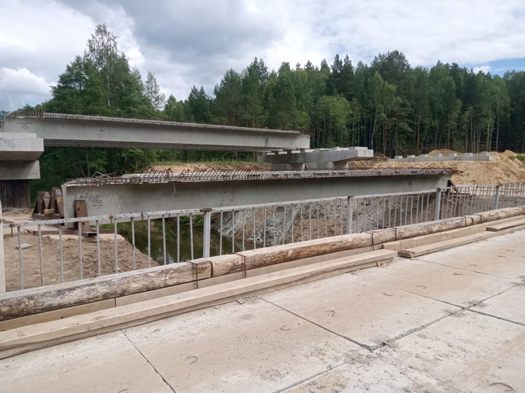 В Моркинском районе строят мост через реку Ировка
