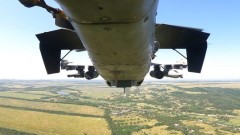 Пилот Ка-52 уничтожил опорный пункт ВСУ: кадры боевой работы "Аллигатора" 