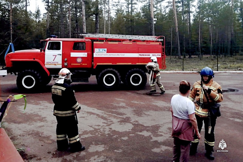 Пожарные мчс россии фото