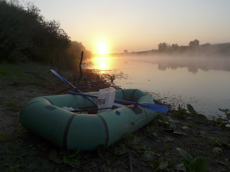 A couple with a child went missing while fishing in the Irkutsk region
