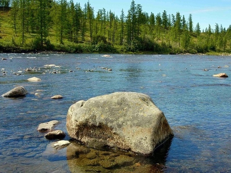 Ученые изучат водные объекты Ямала: почти 30 рек и озер попали под наблюдение