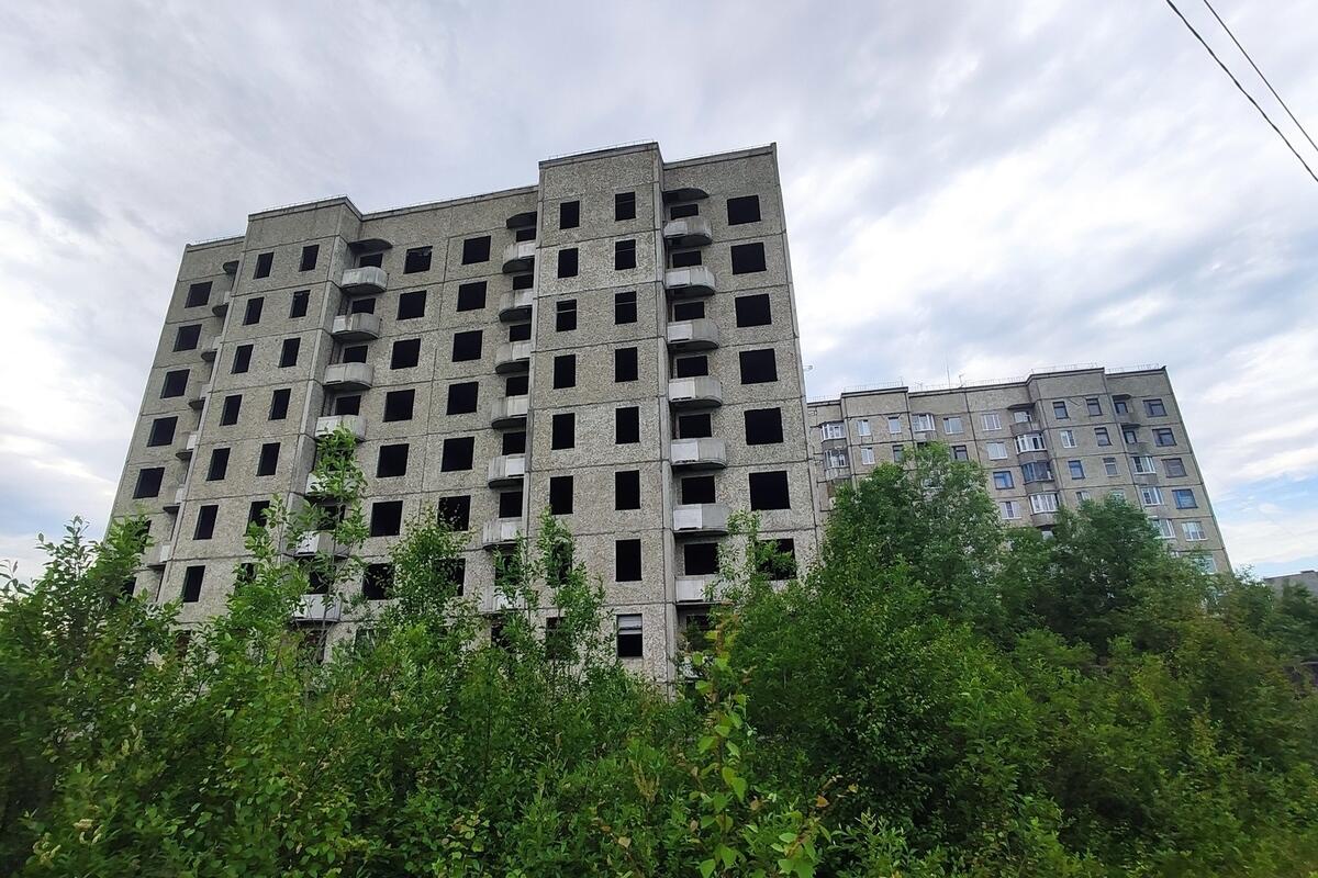 На въезде в Ковдор сносят девятиэтажку - МК Мурманск