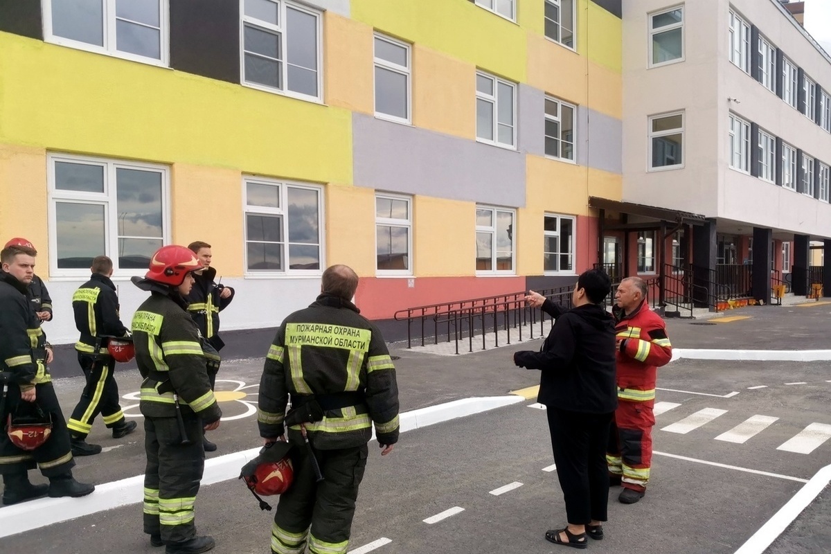 Пожарные провели учения в детском саду